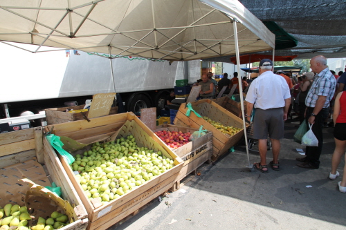 Gro�er Markt in Tordera